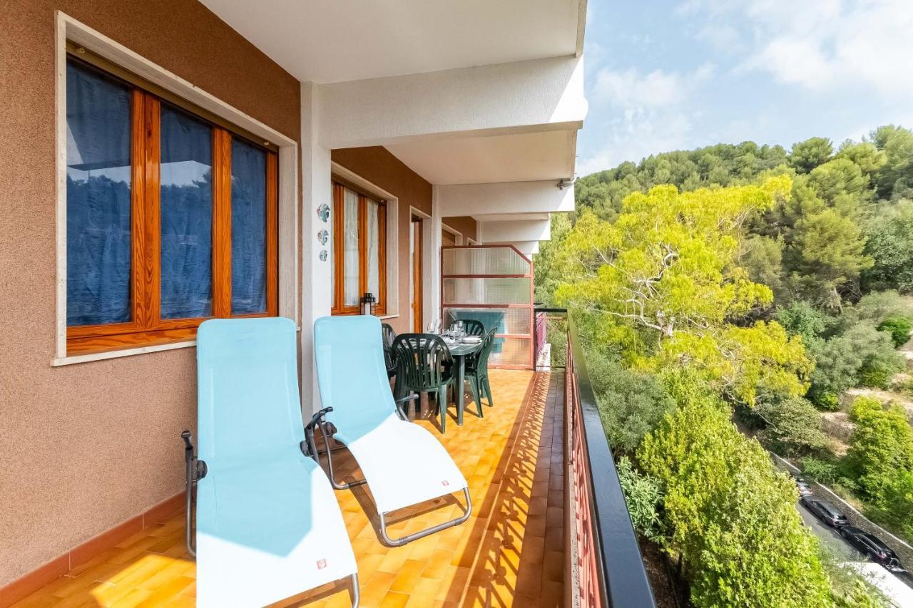 Vista Mare & 300Mt Da Spiaggia Con Freeparking E Ac Laigueglia Zewnętrze zdjęcie